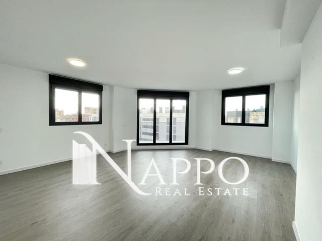4 soveværelse Penthouse til leje i Arxiduc, Palma de Mallorca med swimmingpool garage - € 2.400 (Ref: 8040717)
