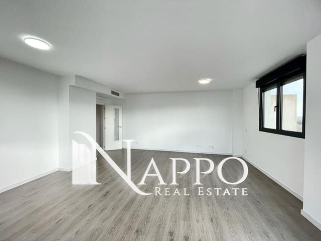 4 soveværelse Penthouse til leje i Arxiduc, Palma de Mallorca med swimmingpool garage - € 2.400 (Ref: 8040717)