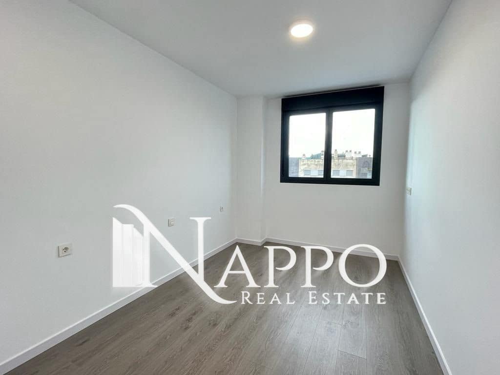 4 soveværelse Penthouse til leje i Palma de Mallorca med swimmingpool garage - € 2.400 (Ref: 8040717)