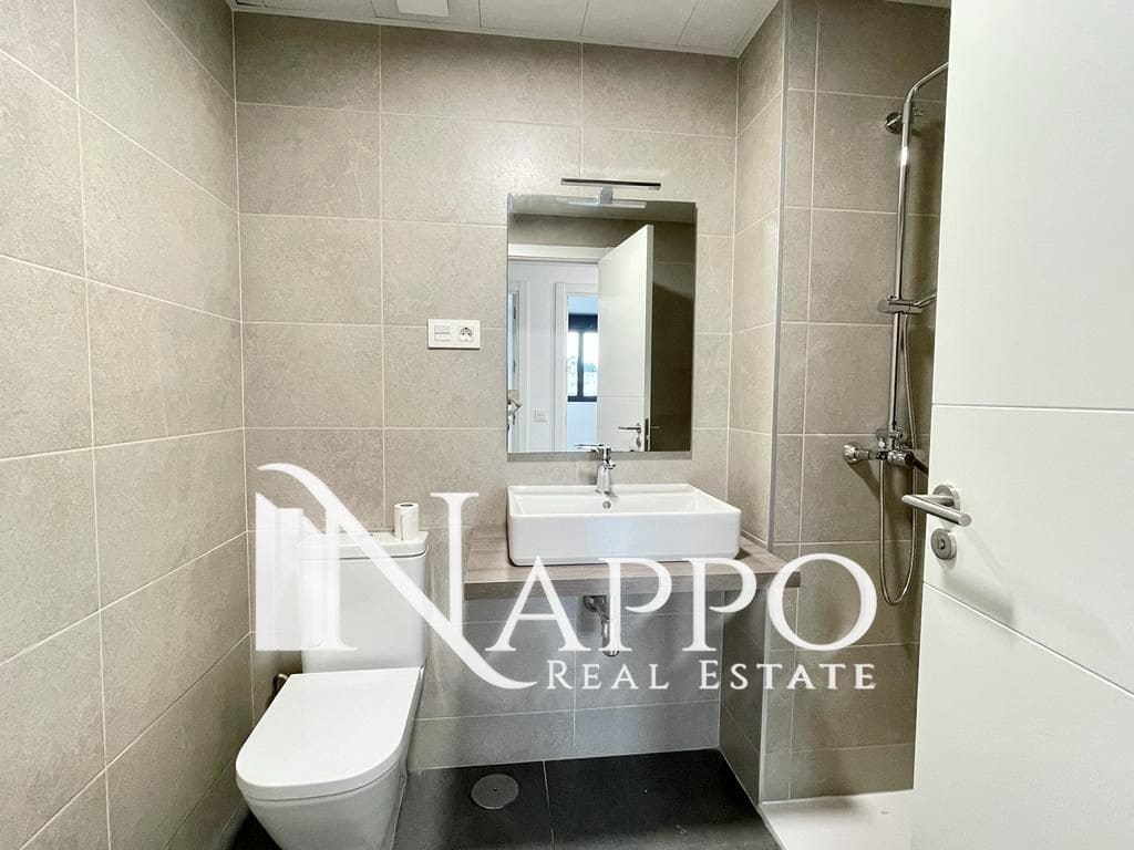 4 soveværelse Penthouse til leje i Palma de Mallorca med swimmingpool garage - € 2.400 (Ref: 8040717)