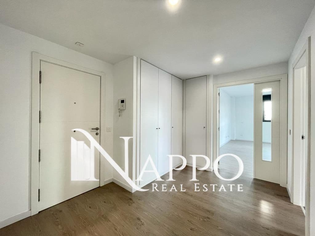 4 soveværelse Penthouse til leje i Palma de Mallorca med swimmingpool garage - € 2.400 (Ref: 8040717)