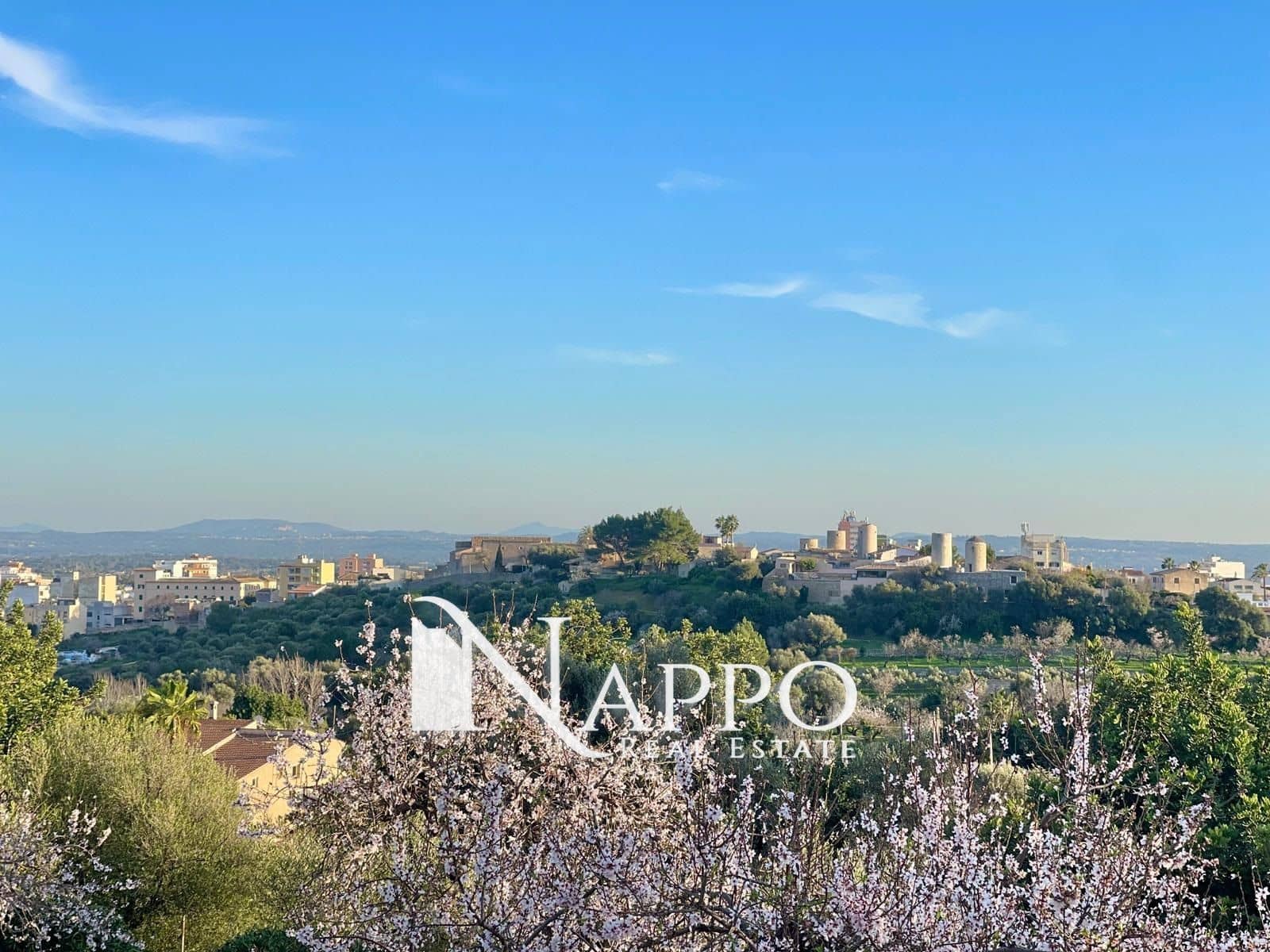 Chalet de 8 habitaciones en Inca en venta con piscina garaje - 3.350.000 € (Ref: 8151698)