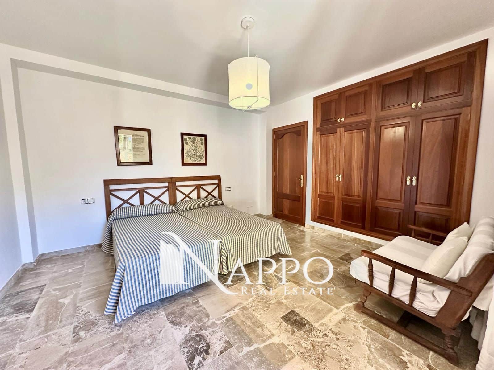 Chalet de 8 habitaciones en Inca en venta con piscina garaje - 3.350.000 € (Ref: 8151698)