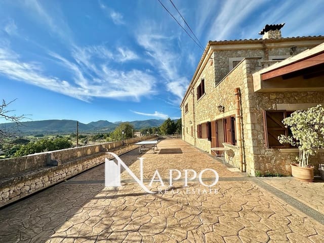 8 bedroom Villa for sale in Inca with pool garage - € 3,350,000 (Ref: 8151698)