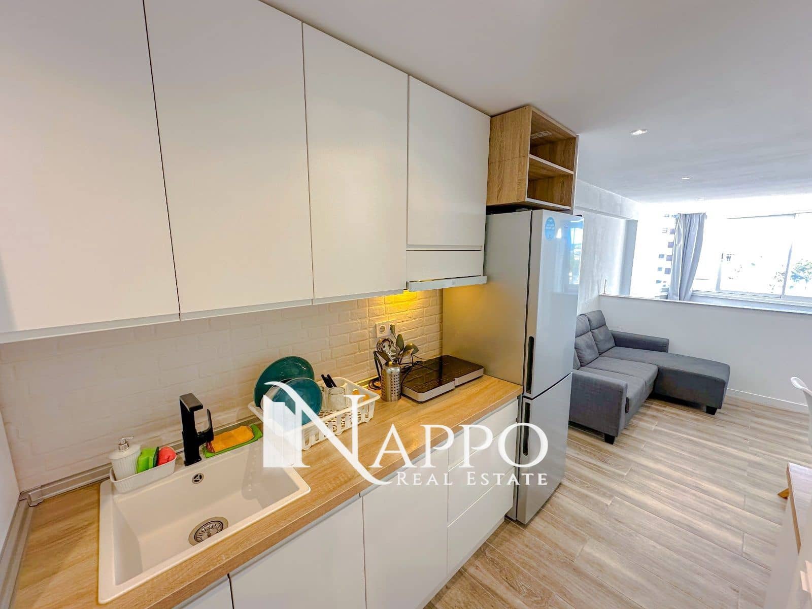 Flat for rent in Cala Mayor - € 1,050 (Ref: 8176794)