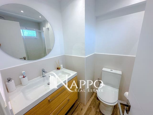 Flat for rent in Cala Mayor, Palma de Mallorca - € 1,050 (Ref: 8176794)