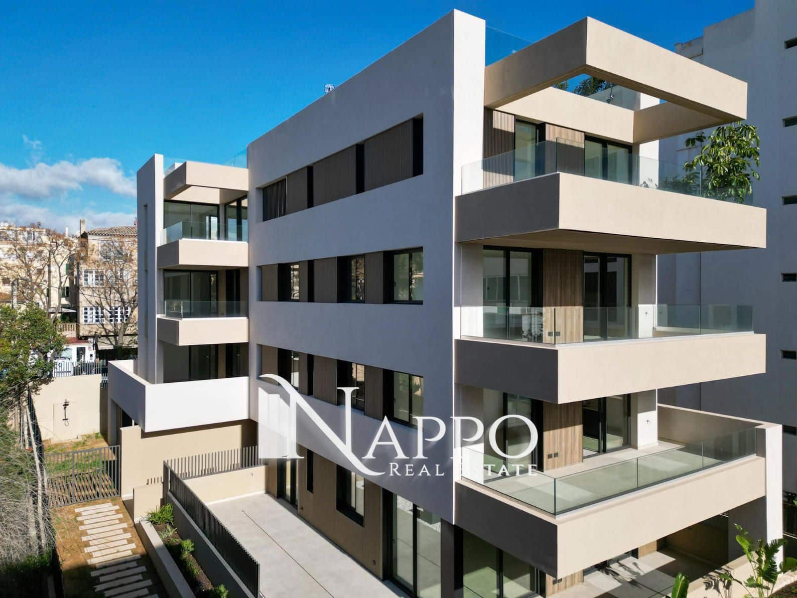 3 soverom Leilighet til salgs i Palma de Mallorca med svømmebasseng garasje - € 2 600 000 (Ref: 8238394)