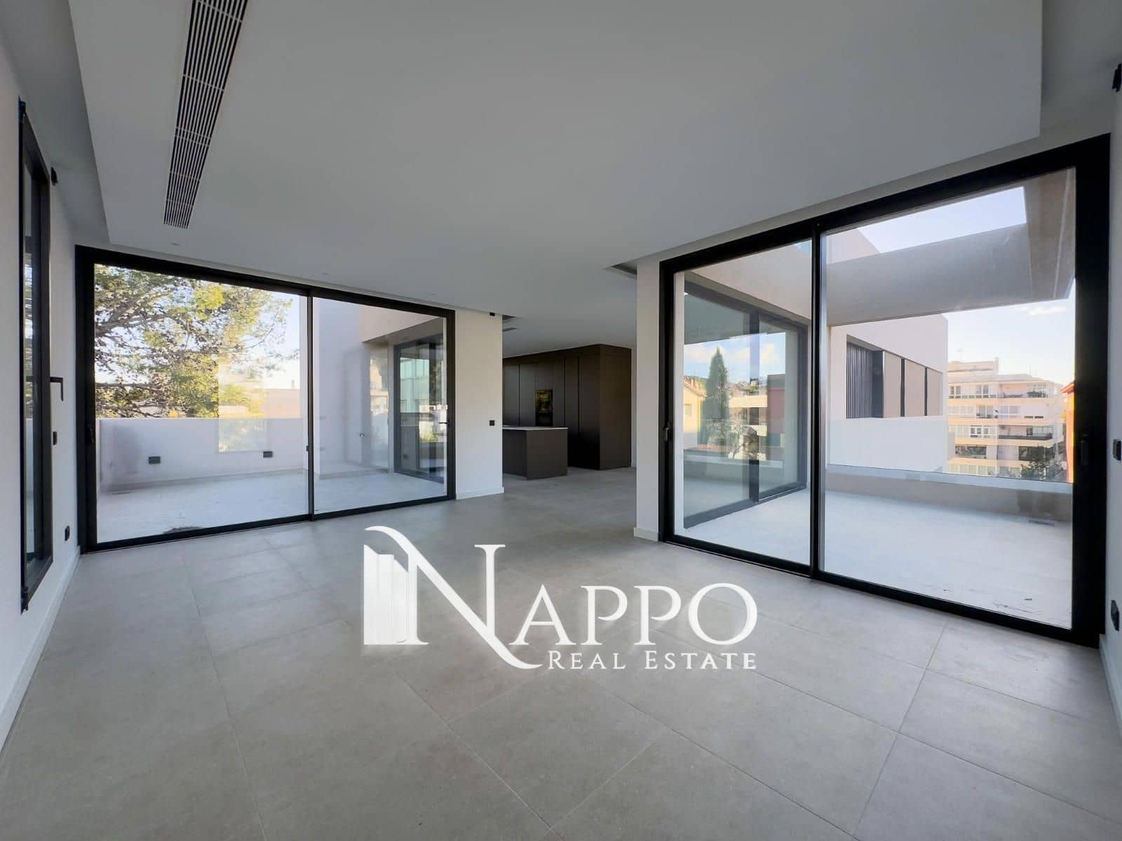 3 soverom Leilighet til salgs i Palma de Mallorca med svømmebasseng garasje - € 2 600 000 (Ref: 8238394)