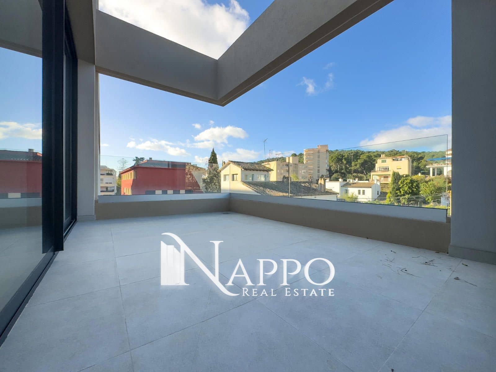 3 soverom Leilighet til salgs i Palma de Mallorca med svømmebasseng garasje - € 2 600 000 (Ref: 8238394)