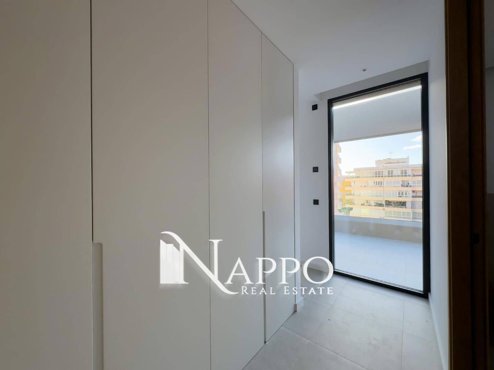 3 soverom Leilighet til salgs i Palma de Mallorca med svømmebasseng garasje - € 2 600 000 (Ref: 8238394)