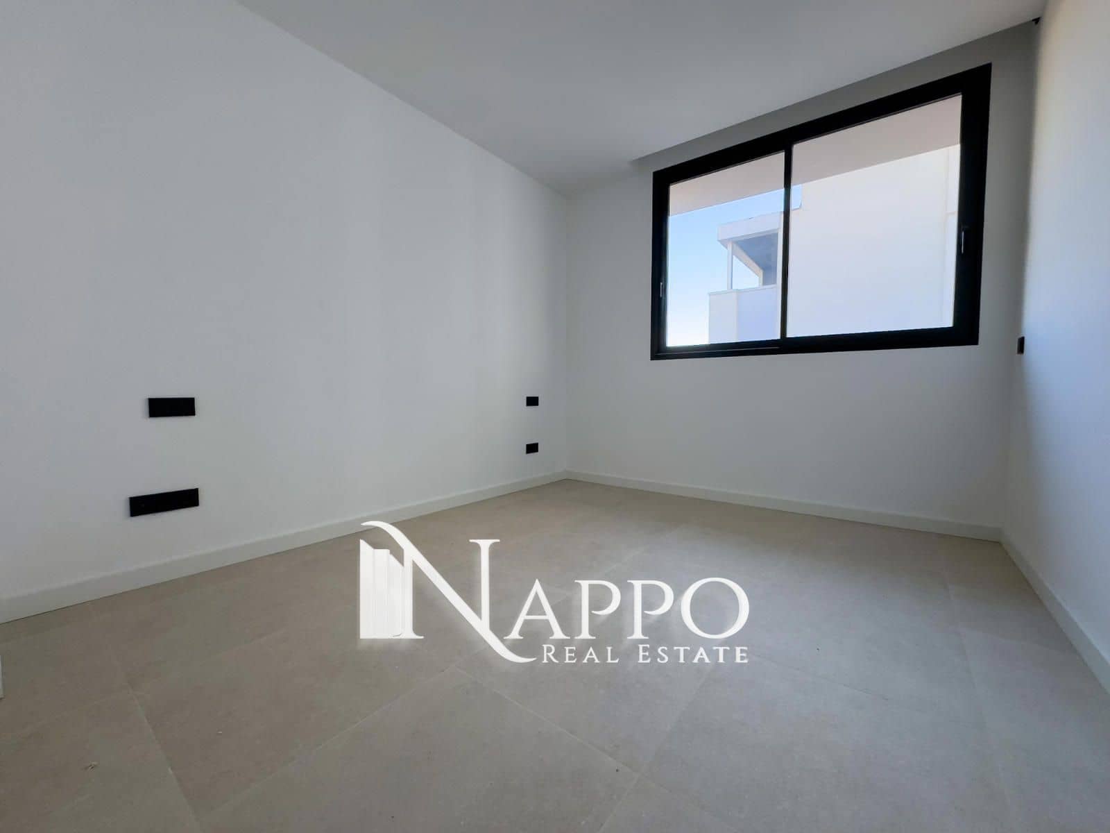 3 soverom Leilighet til salgs i Palma de Mallorca med svømmebasseng garasje - € 2 600 000 (Ref: 8238394)