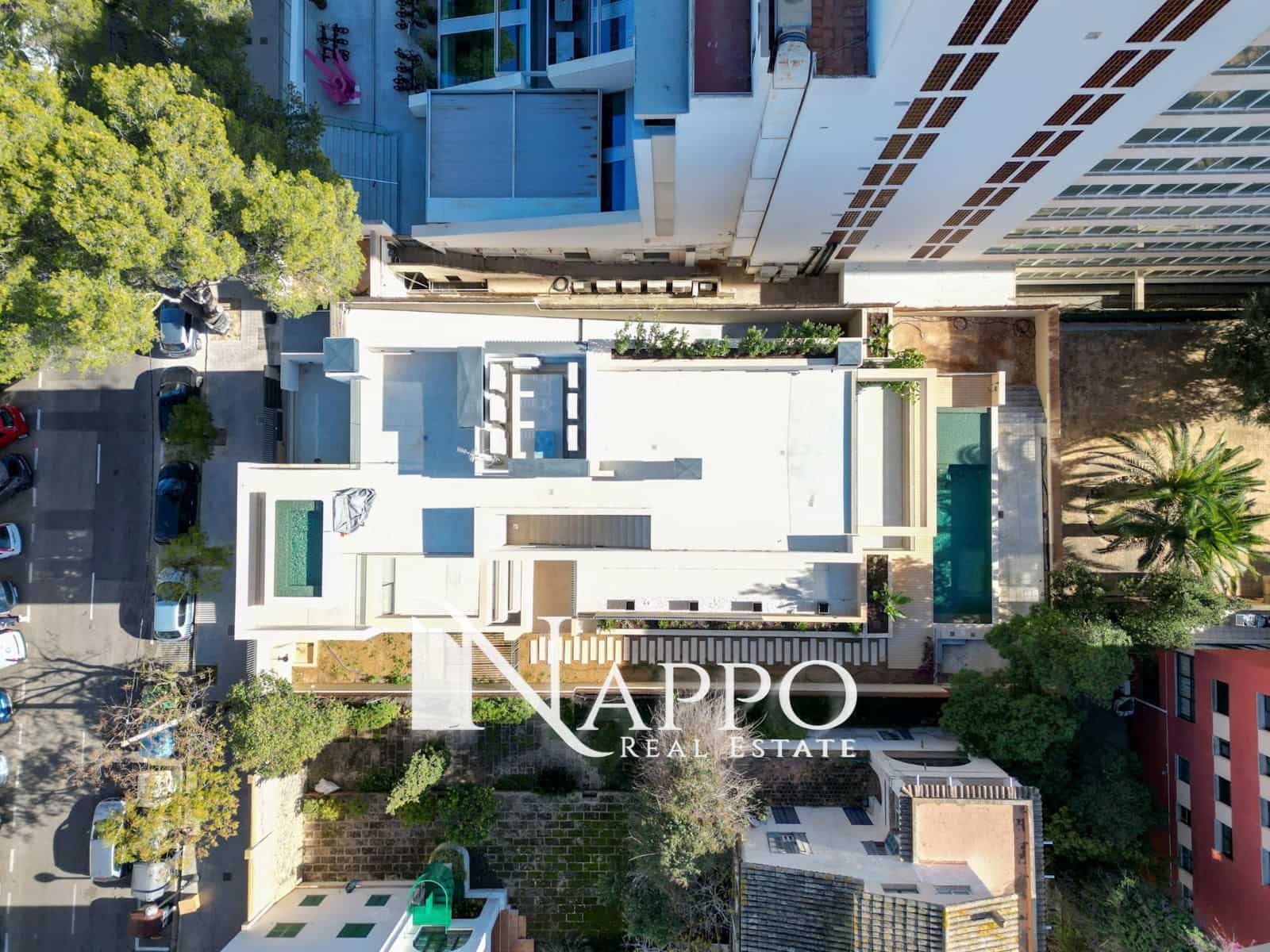 3 soverom Leilighet til salgs i Palma de Mallorca med svømmebasseng garasje - € 2 600 000 (Ref: 8238394)