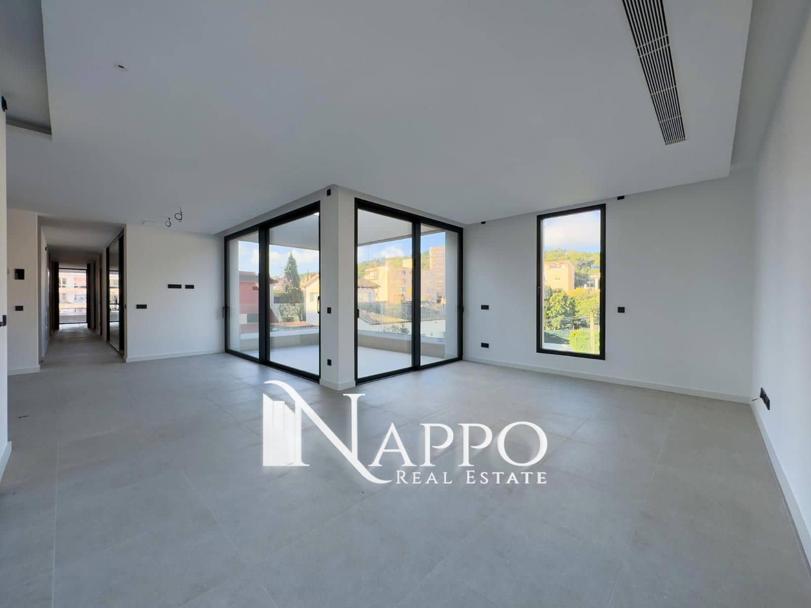 3 soverom Leilighet til salgs i Palma de Mallorca med svømmebasseng garasje - € 2 600 000 (Ref: 8238394)