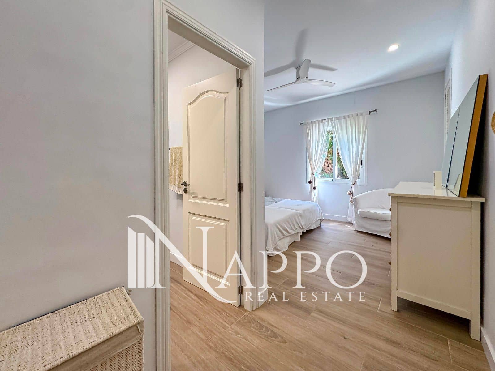 3 slaapkamer Villa te huur in Sa Rapita / La Rapita - € 2.000 (Ref: 8342444)