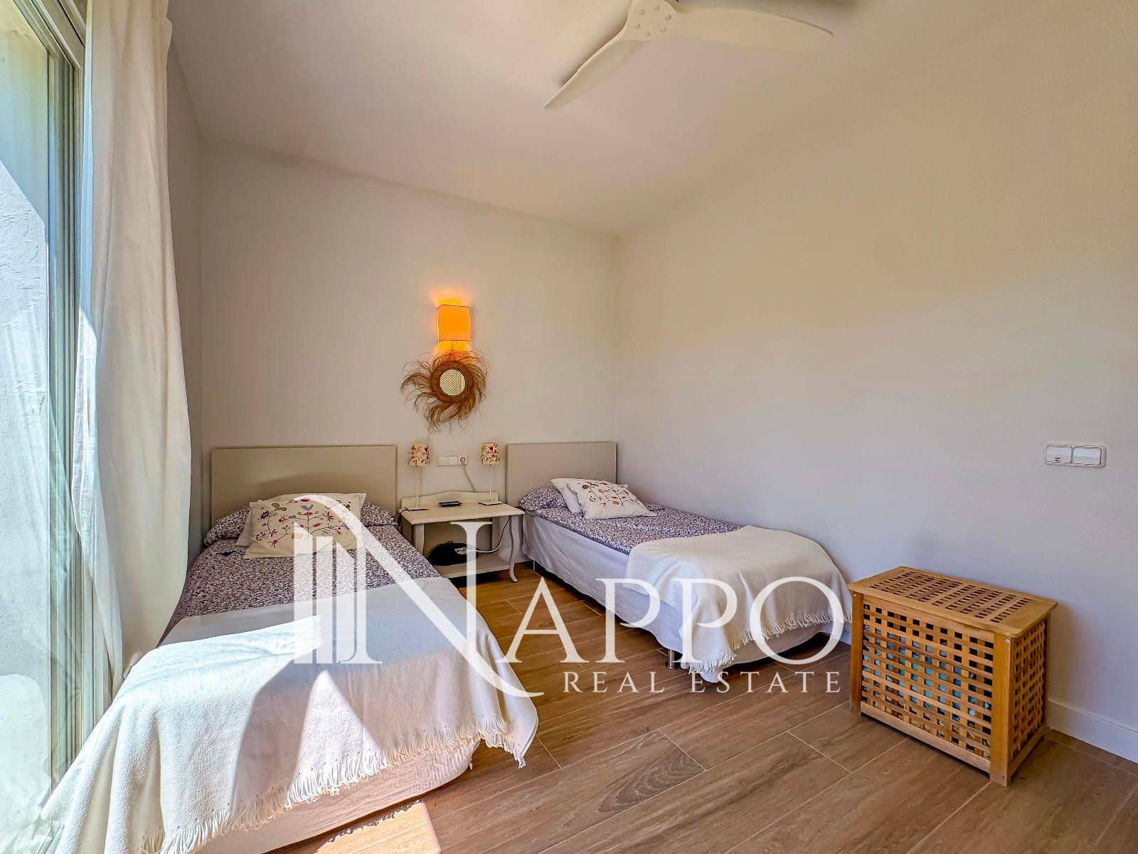 3 slaapkamer Villa te huur in Sa Rapita / La Rapita - € 2.000 (Ref: 8342444)