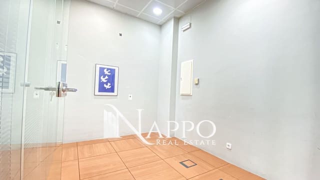 Ufficio in vendita in Son Espanyol, Palma de Mallorca con garage - 350.000 € (Rif: 8446866)