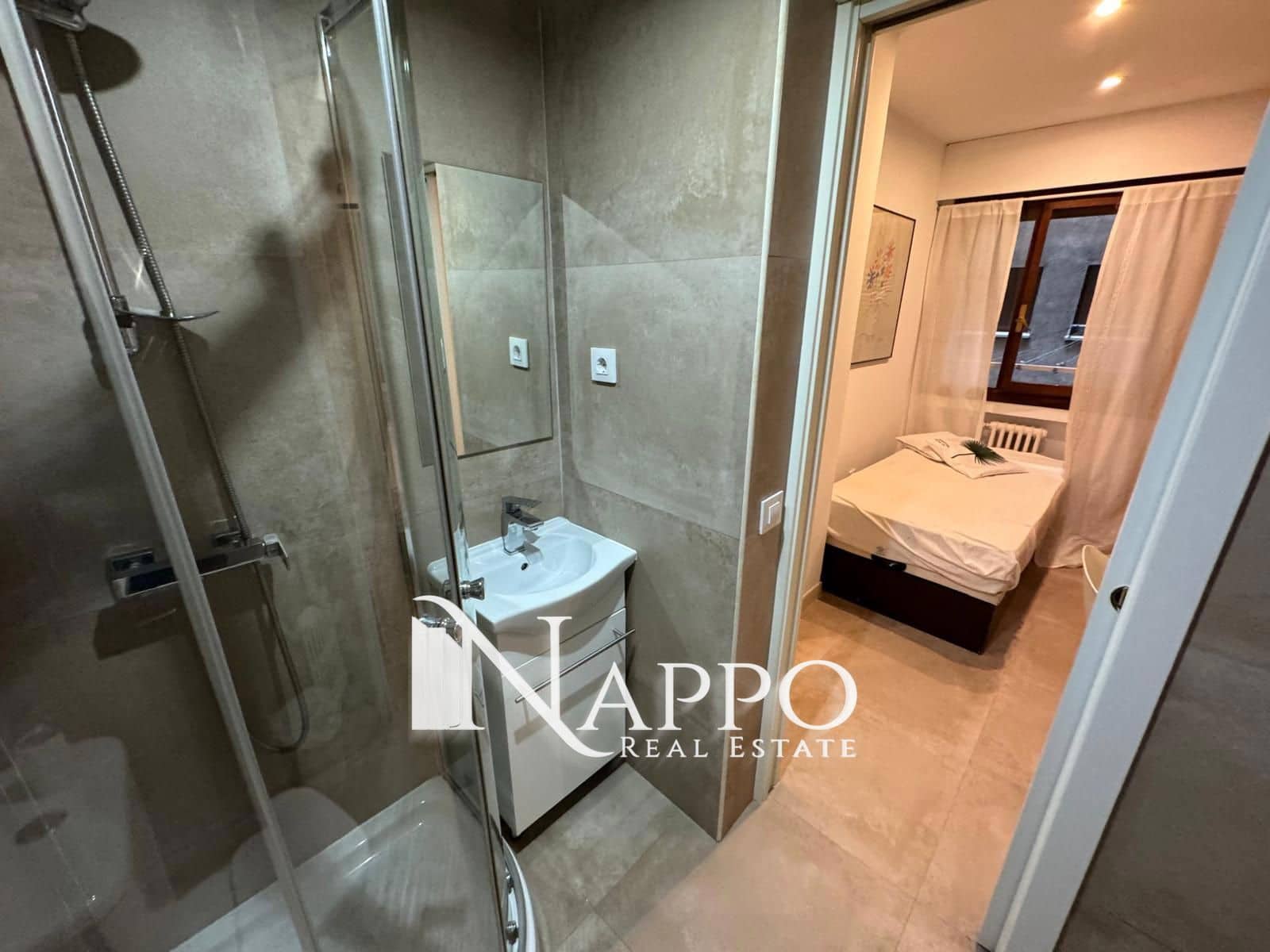 3 quarto Apartamento para arrendar em Madrid cidade - 750 € (Ref: 8462076)