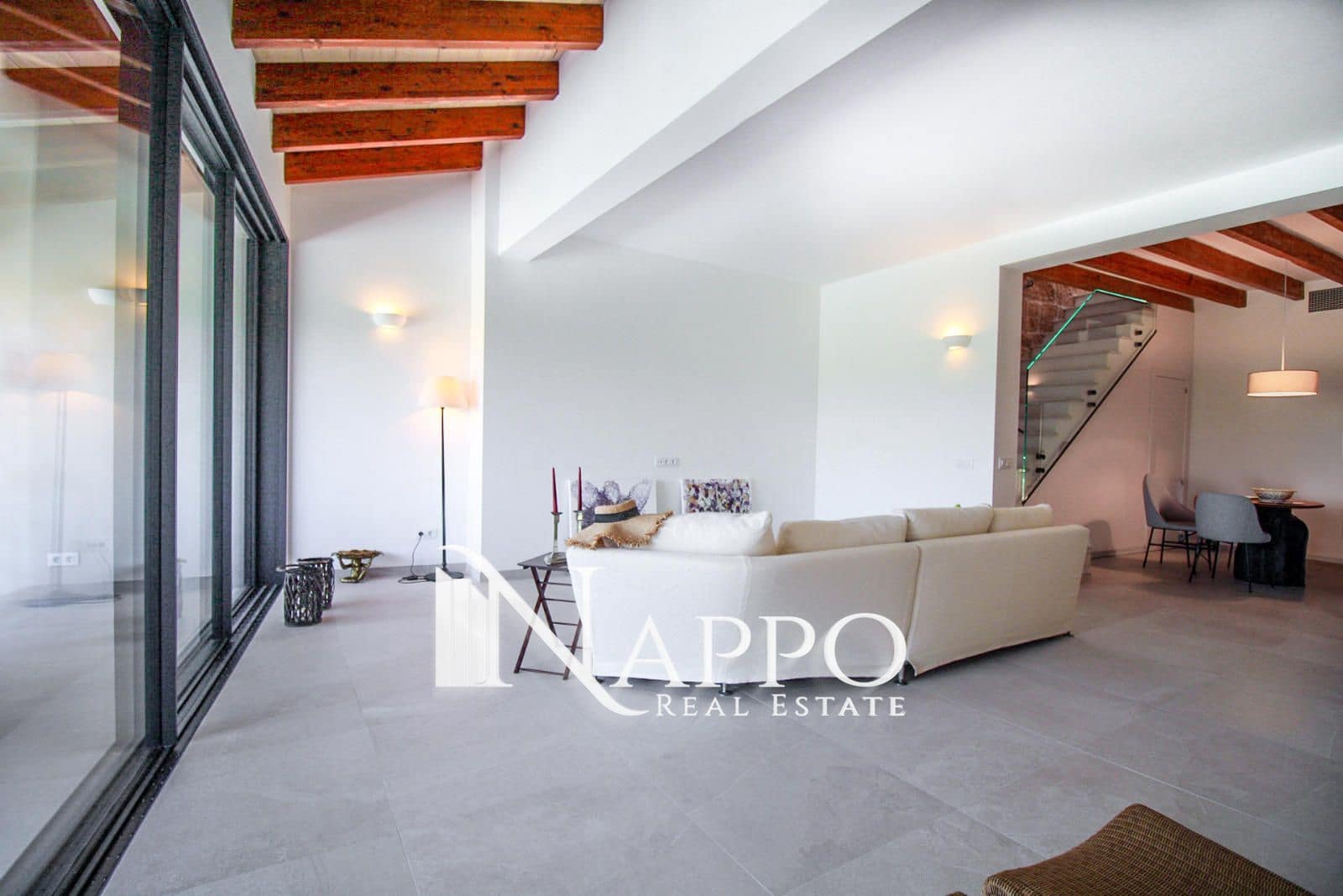 3 soveværelse Villa til salg i Llubi med swimmingpool garage - € 1.390.000 (Ref: 8462606)