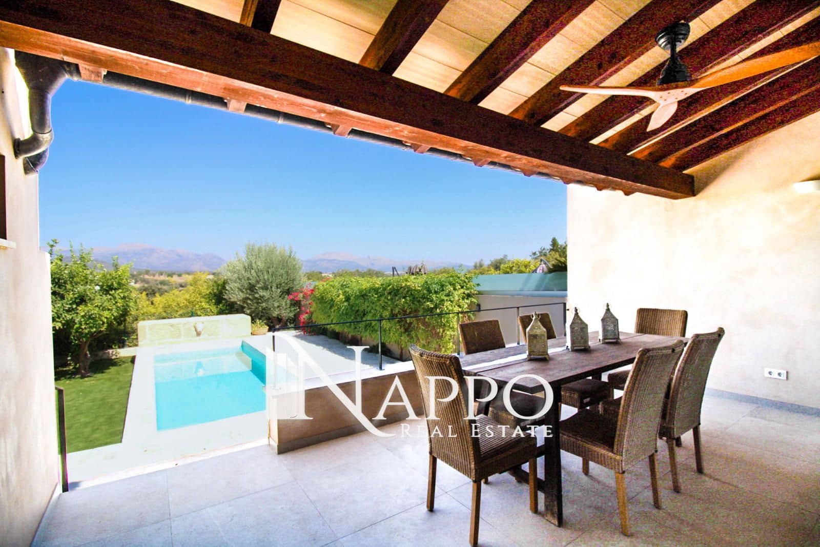 3 soveværelse Villa til salg i Llubi med swimmingpool garage - € 1.390.000 (Ref: 8462606)