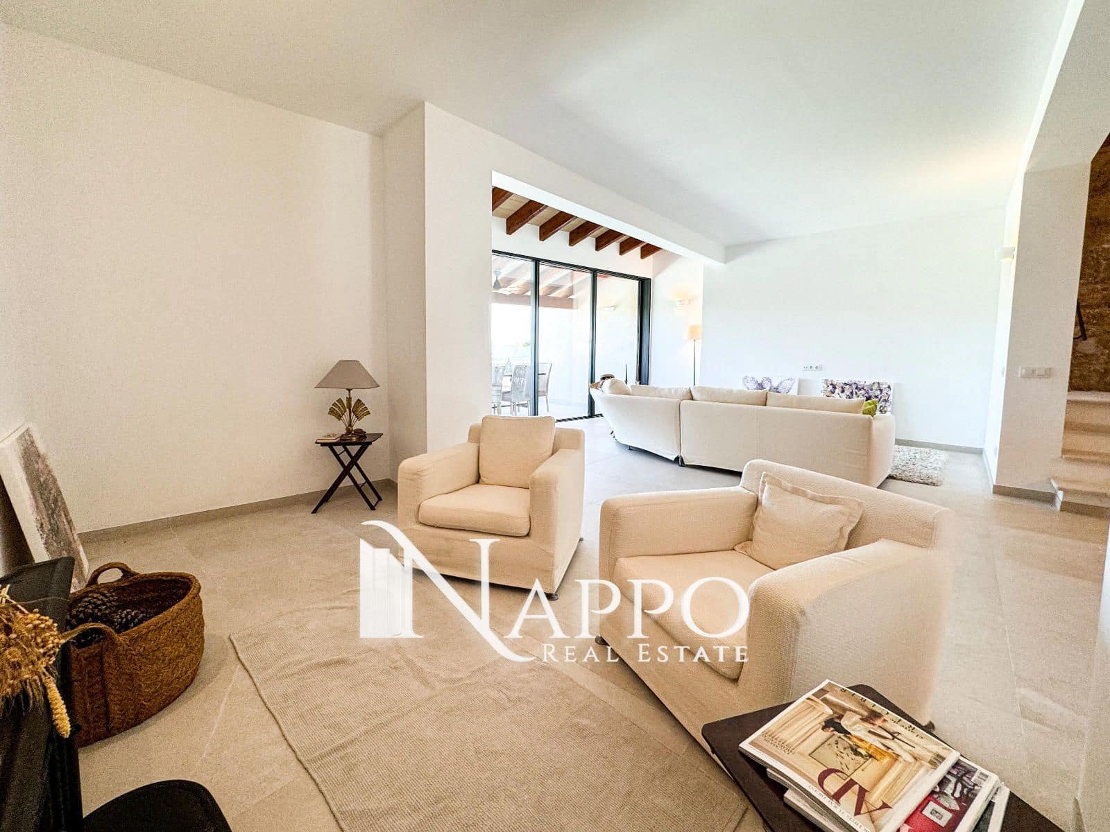 3 soveværelse Villa til salg i Llubi med swimmingpool garage - € 1.390.000 (Ref: 8462606)