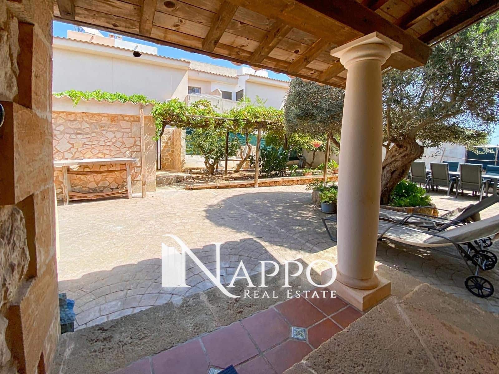 4 soveværelse Villa til salg i Badia Blava med swimmingpool - € 849.000 (Ref: 8515064)