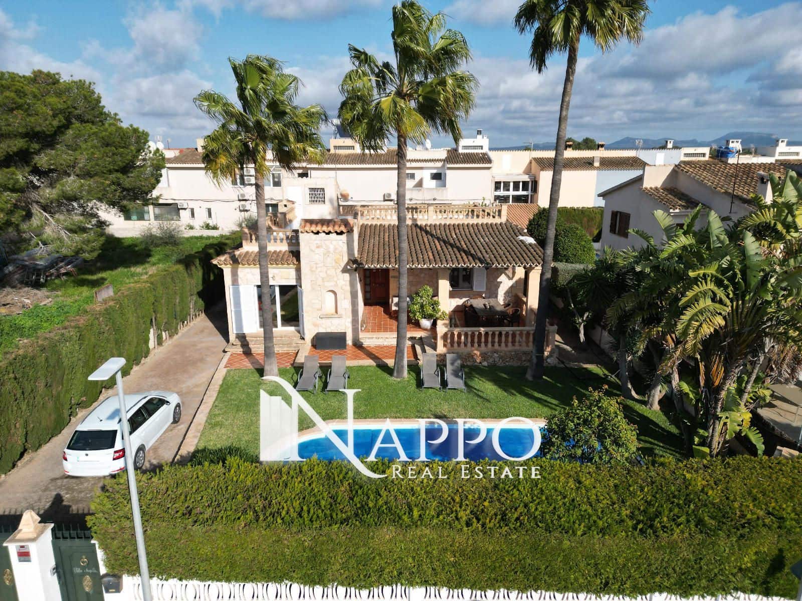 4 soveværelse Villa til salg i Badia Blava med swimmingpool - € 849.000 (Ref: 8515064)