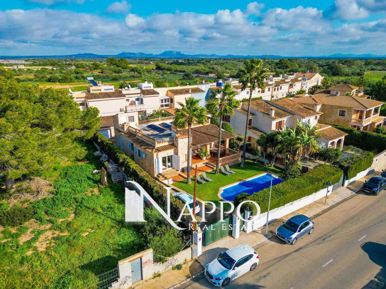 4 soveværelse Villa til salg i Badia Blava med swimmingpool - € 849.000 (Ref: 8515064)