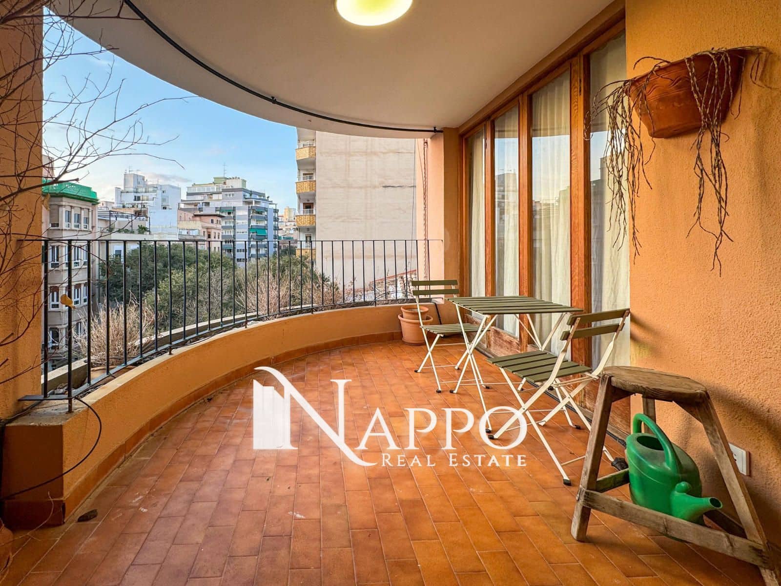4 slaapkamer Flat te koop in Palma de Mallorca - € 549.000 (Ref: 8532877)