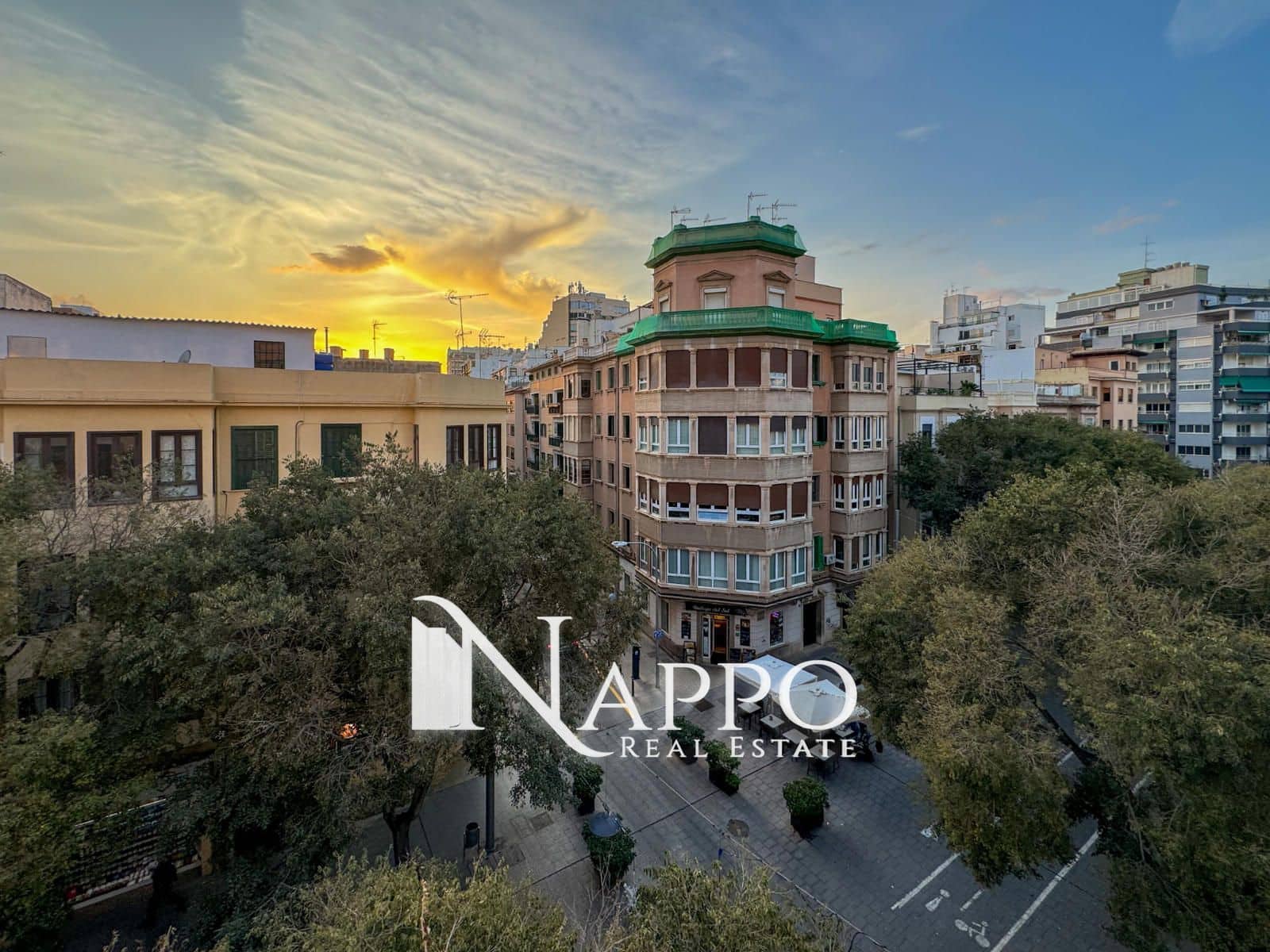 4 slaapkamer Flat te koop in Palma de Mallorca - € 549.000 (Ref: 8532877)