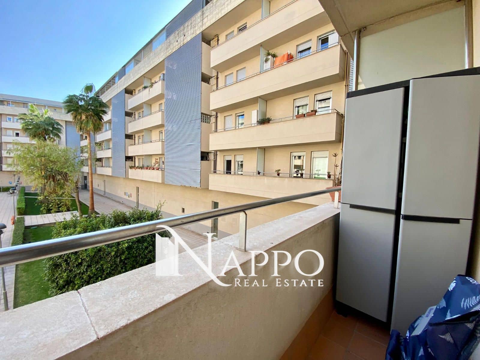 2 slaapkamer Flat te huur in Palma de Mallorca met zwembad garage - € 1.800 (Ref: 8535515)