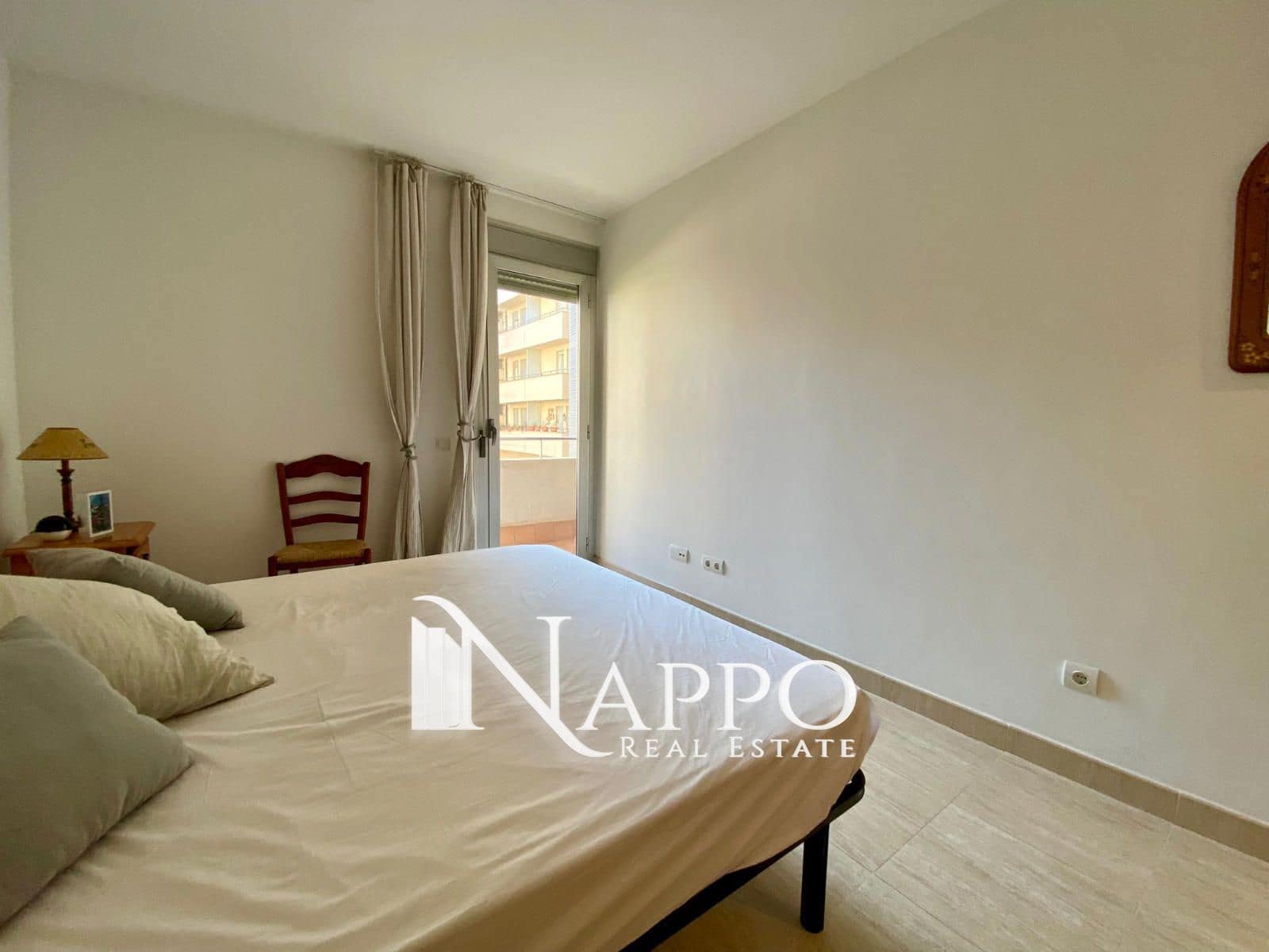 2 slaapkamer Flat te huur in Palma de Mallorca met zwembad garage - € 1.800 (Ref: 8535515)