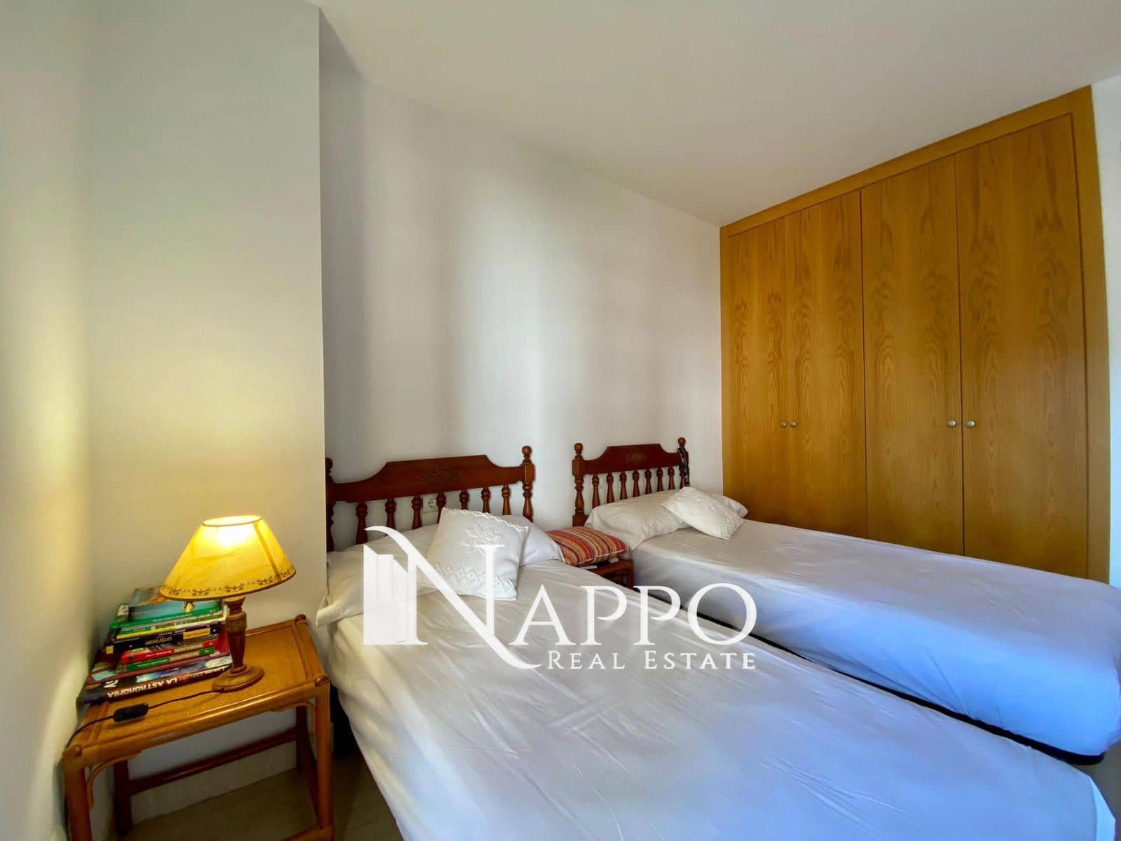 2 slaapkamer Flat te huur in Palma de Mallorca met zwembad garage - € 1.800 (Ref: 8535515)