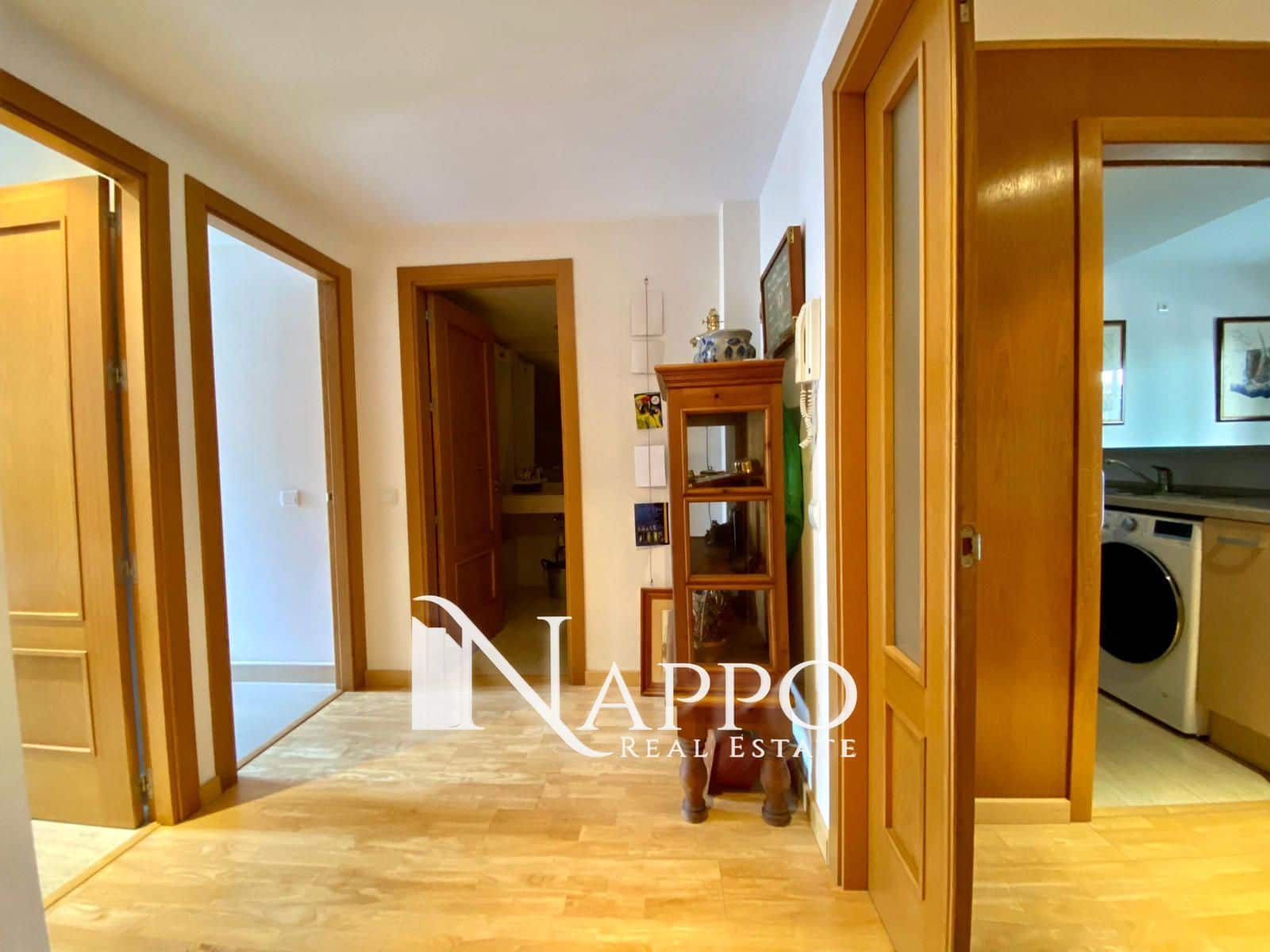 2 slaapkamer Flat te huur in Palma de Mallorca met zwembad garage - € 1.800 (Ref: 8535515)