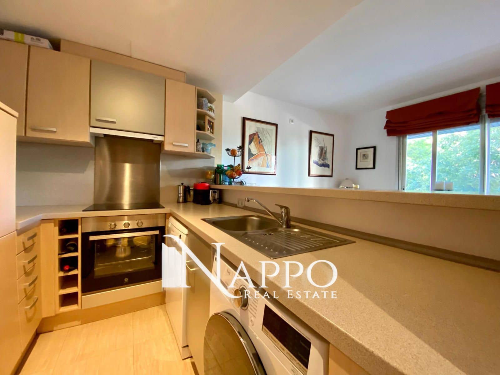 2 slaapkamer Flat te huur in Palma de Mallorca met zwembad garage - € 1.800 (Ref: 8535515)