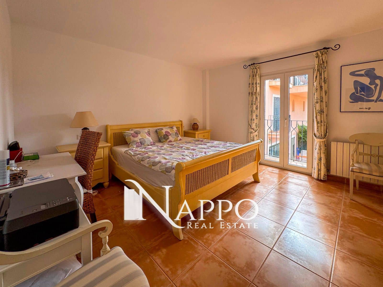 3 soverom Leilighet til salgs i Bendinat med svømmebasseng garasje - € 1 600 000 (Ref: 8574351)