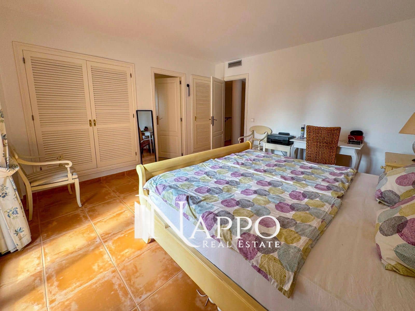 3 soverom Leilighet til salgs i Bendinat med svømmebasseng garasje - € 1 600 000 (Ref: 8574351)