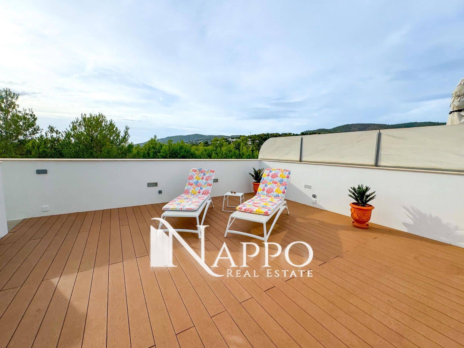 2 soveværelse Penthouse til salg i Bendinat med swimmingpool garage - € 2.225.000 (Ref: 8578541)