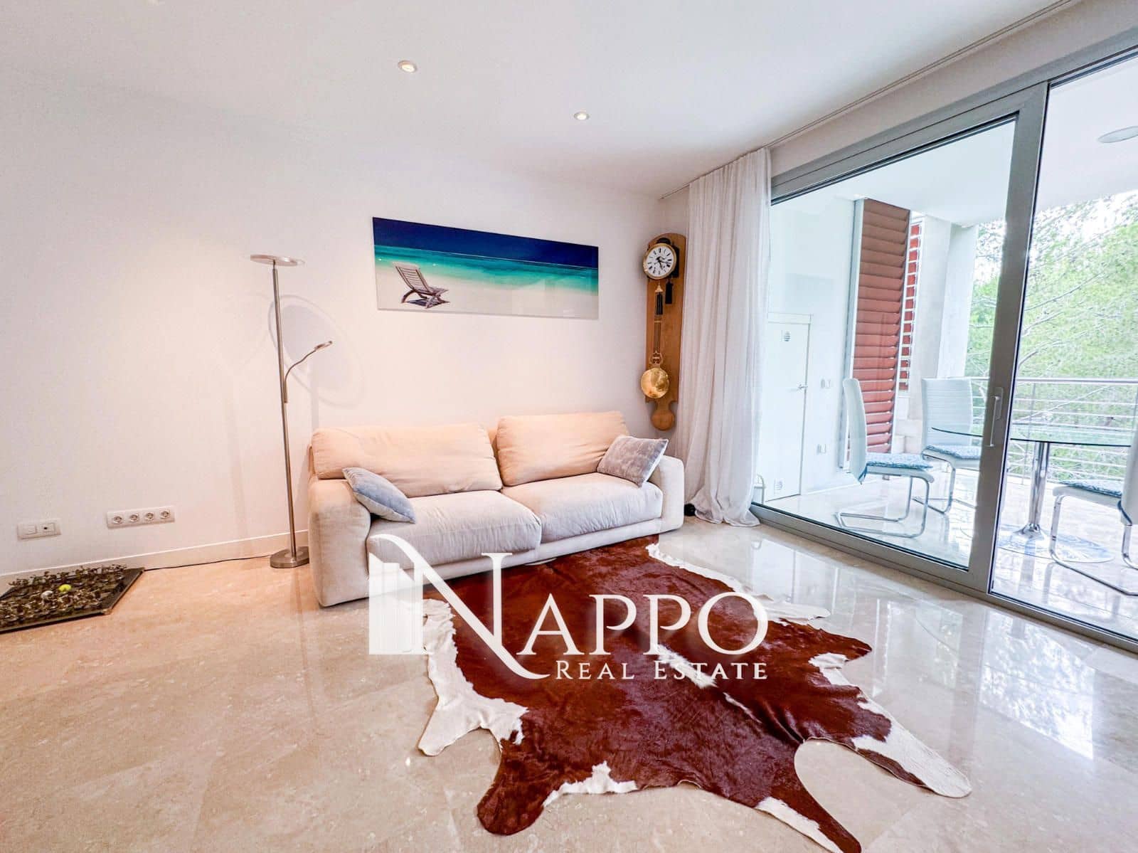 2 soveværelse Penthouse til salg i Bendinat med swimmingpool garage - € 2.225.000 (Ref: 8578541)