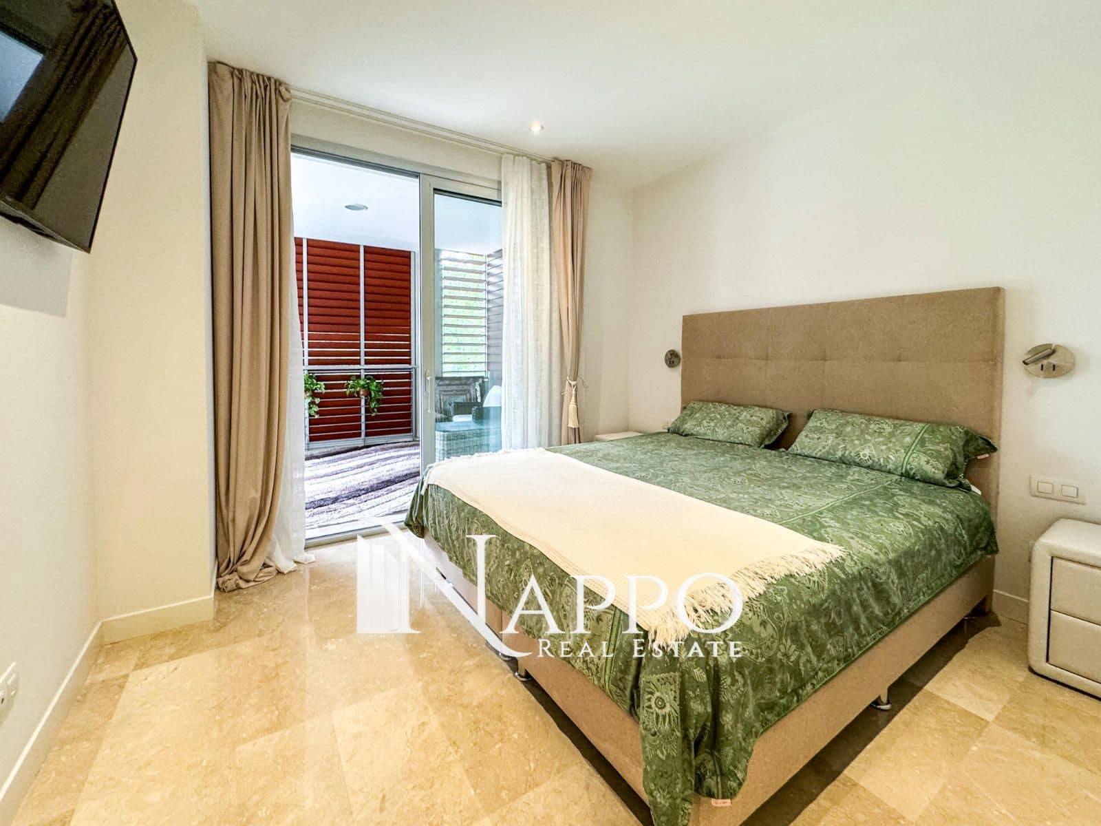 2 soveværelse Penthouse til salg i Bendinat med swimmingpool garage - € 2.225.000 (Ref: 8578541)