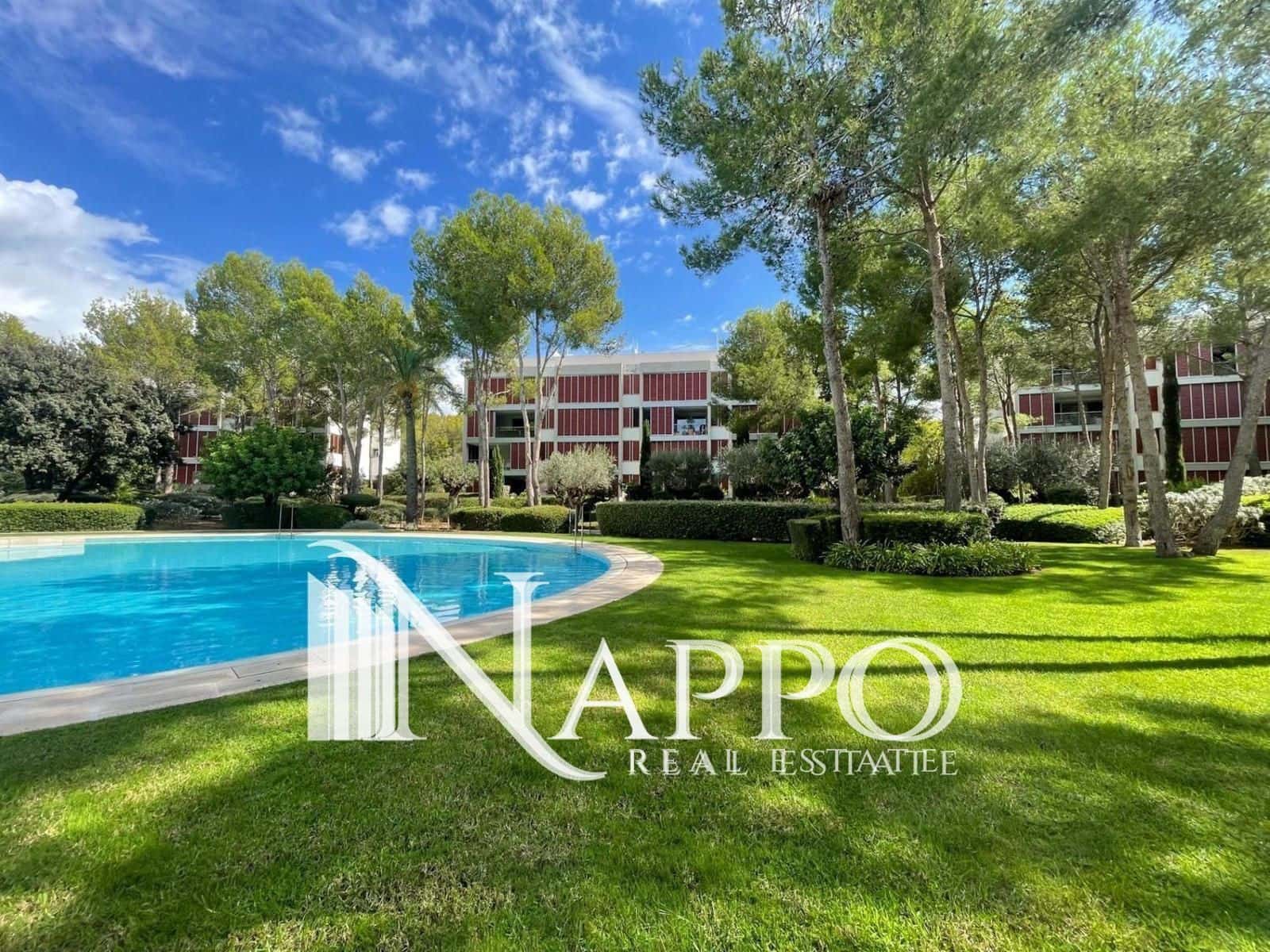 2 soveværelse Penthouse til salg i Bendinat med swimmingpool garage - € 2.225.000 (Ref: 8578541)