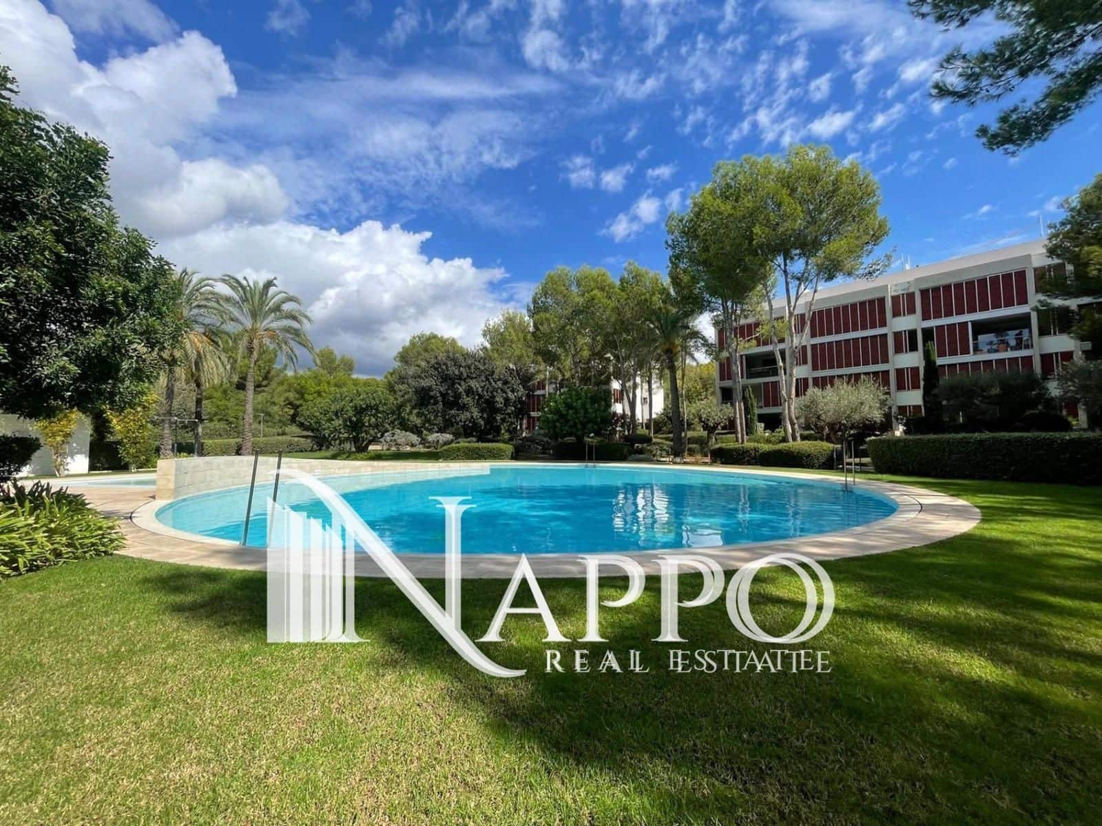 2 soveværelse Penthouse til salg i Bendinat med swimmingpool garage - € 2.225.000 (Ref: 8578541)