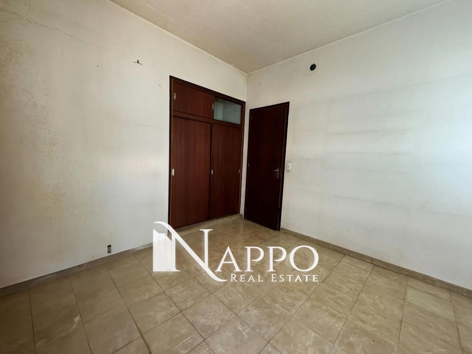 5 bedroom Flat for sale in Palma de Mallorca - € 899,000 (Ref: 8583292)