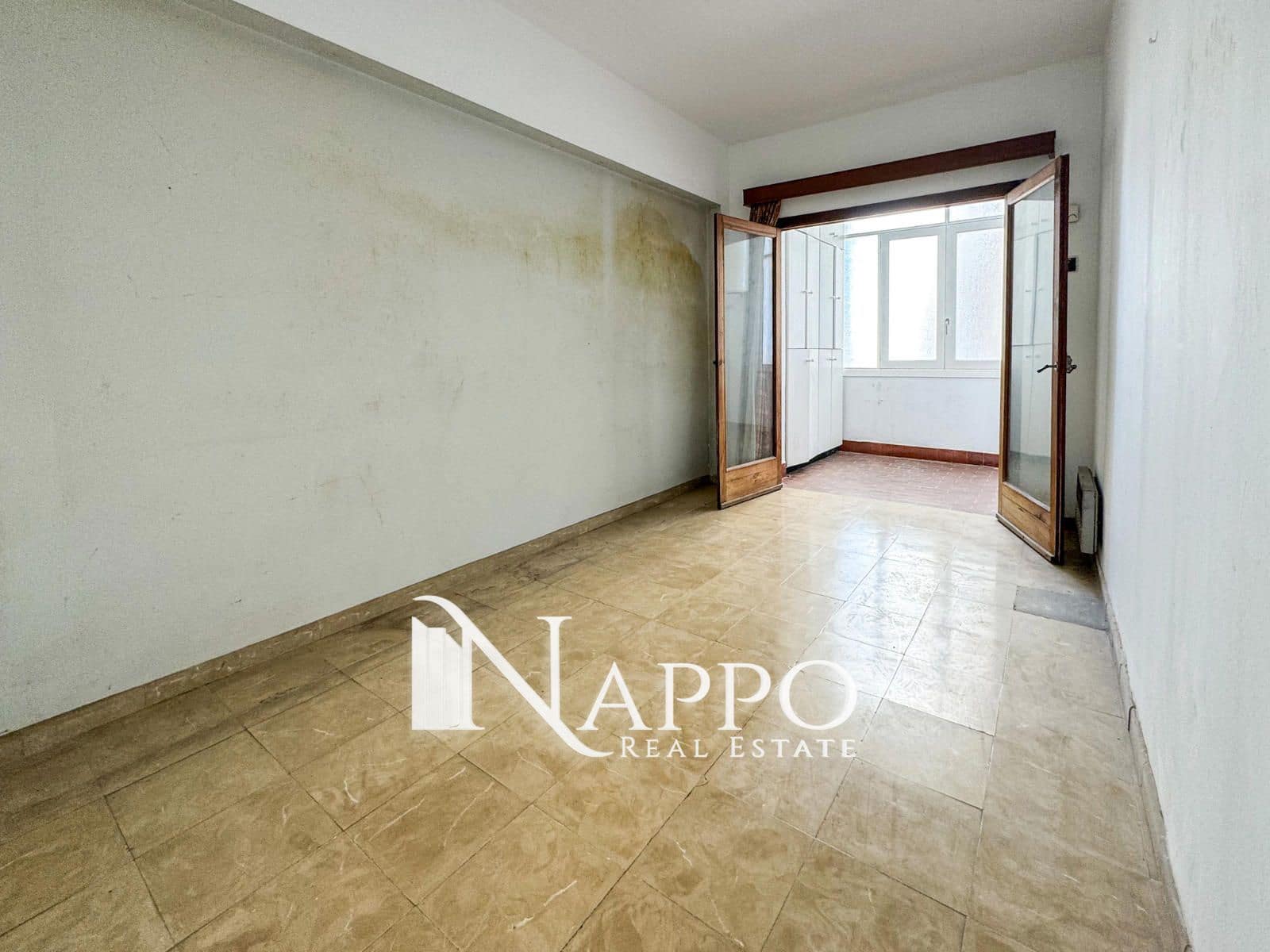 5 bedroom Flat for sale in Palma de Mallorca - € 899,000 (Ref: 8583292)