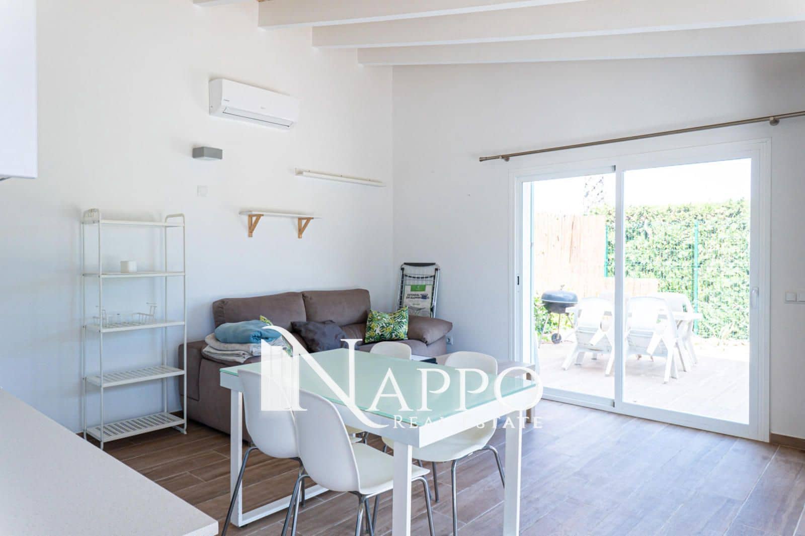 Chalet de 1 habitación en Alcúdia en alquiler con piscina garaje - 1.900 € (Ref: 8585545)
