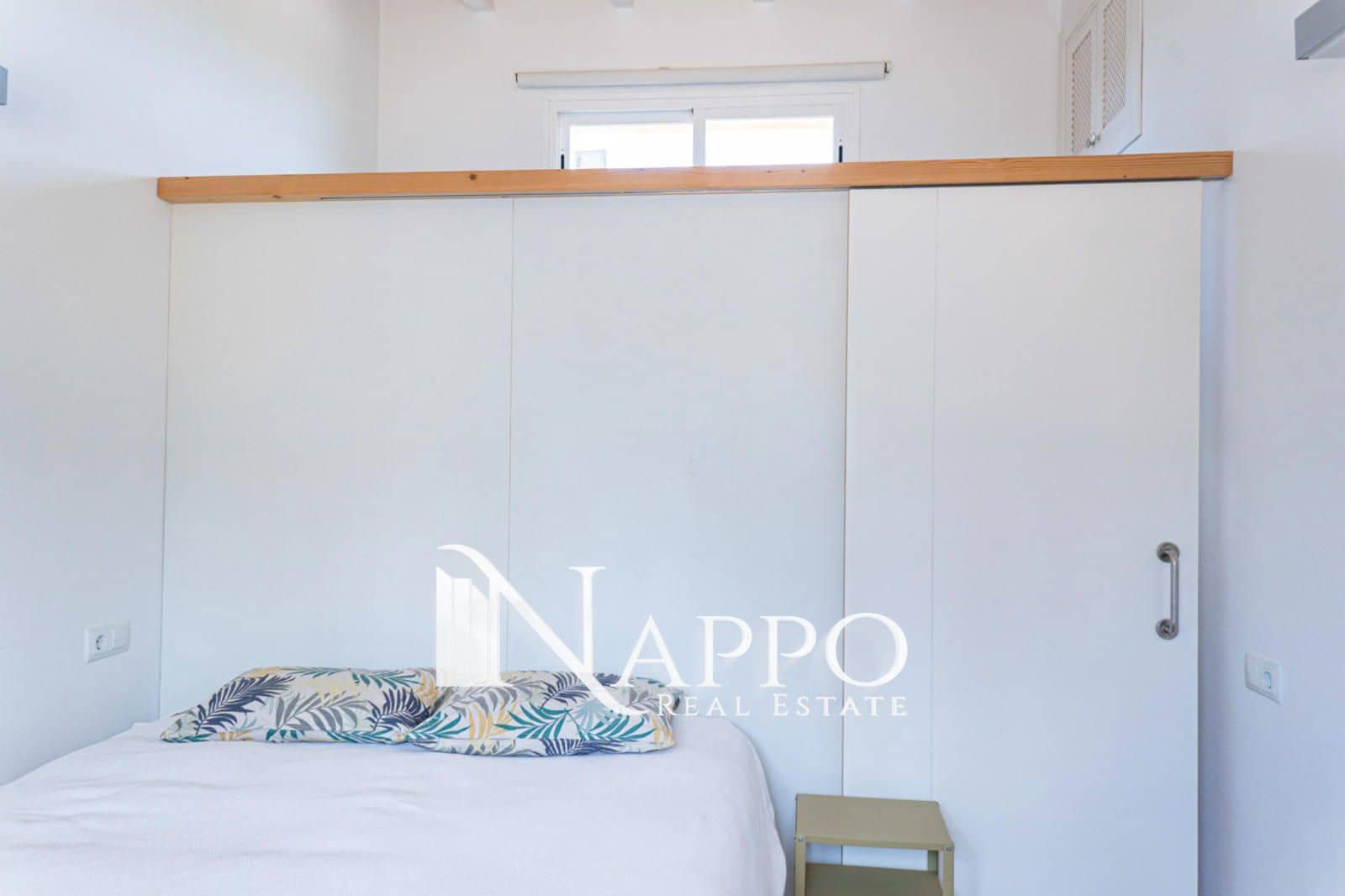 Chalet de 1 habitación en Alcúdia en alquiler con piscina garaje - 1.900 € (Ref: 8585545)