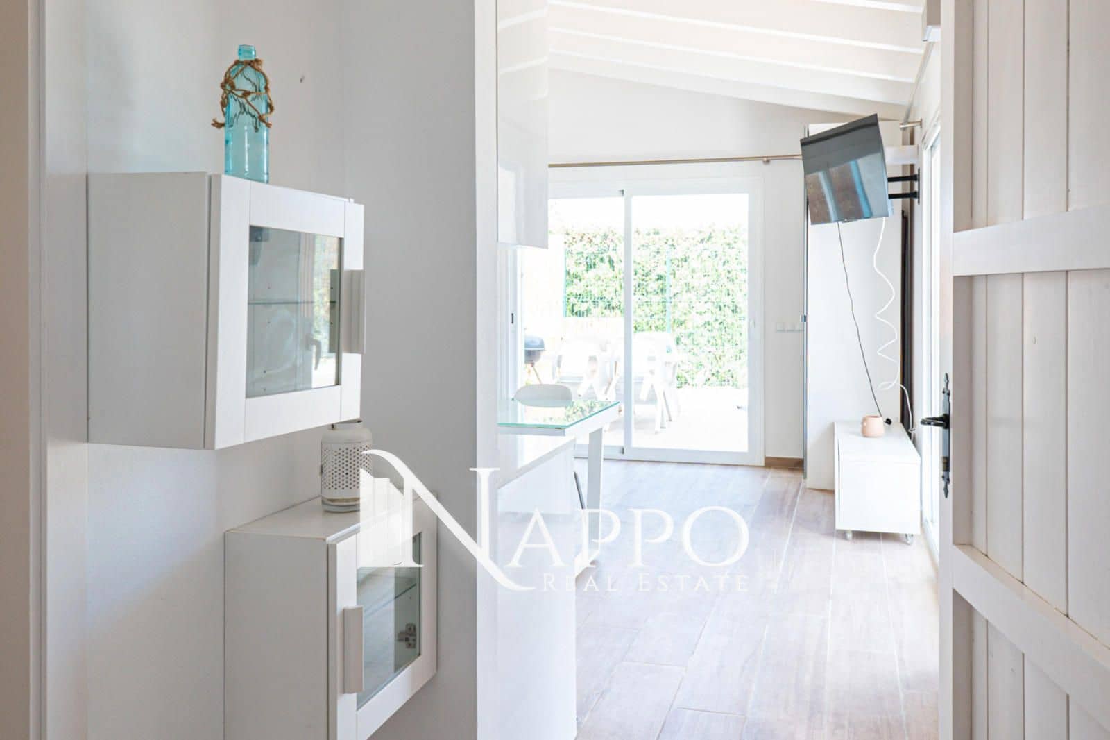 Chalet de 1 habitación en Alcúdia en alquiler con piscina garaje - 1.900 € (Ref: 8585545)