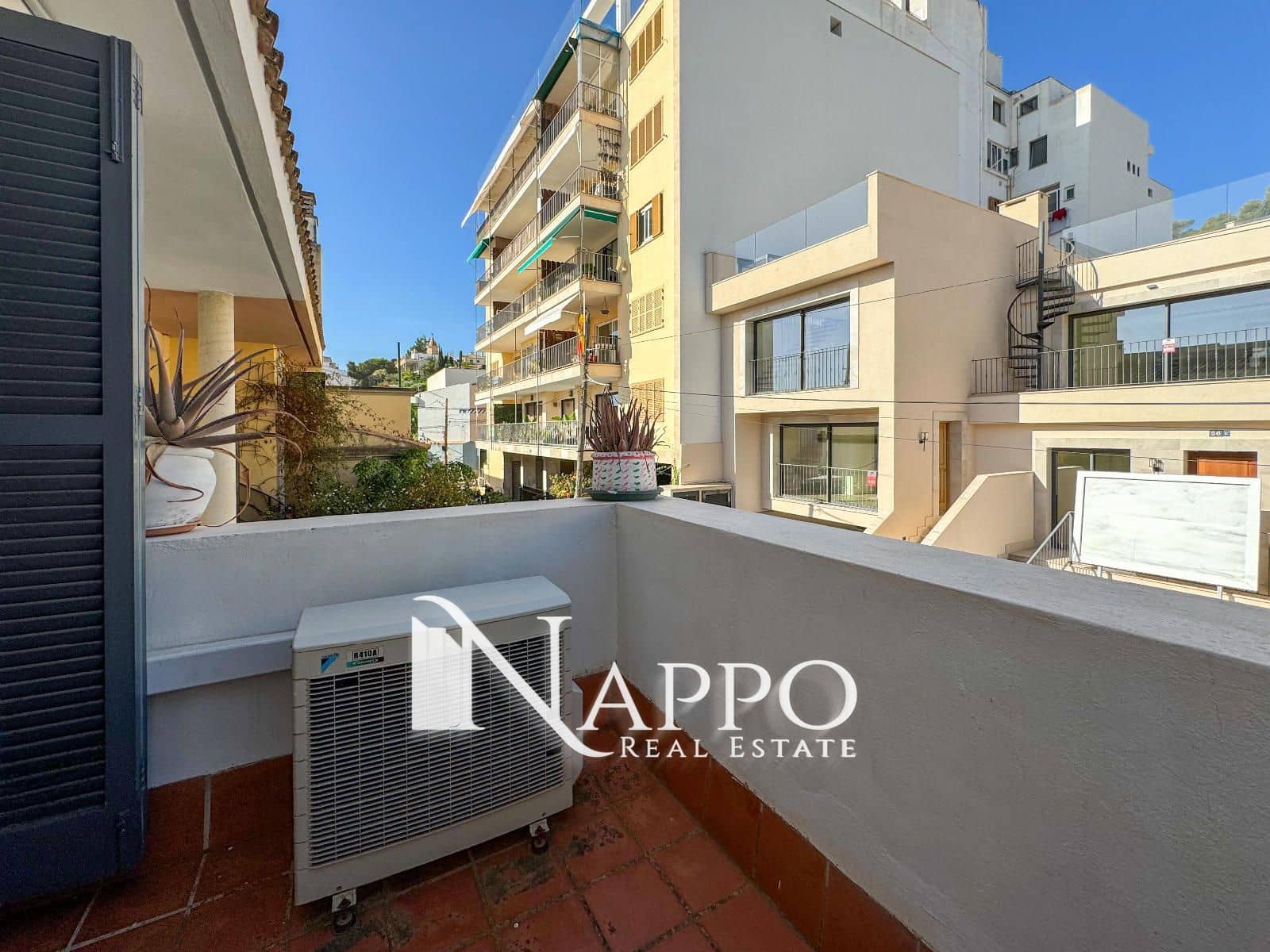 5 soveværelse Byhus til salg i Palma de Mallorca med swimmingpool garage - € 2.195.000 (Ref: 8591868)