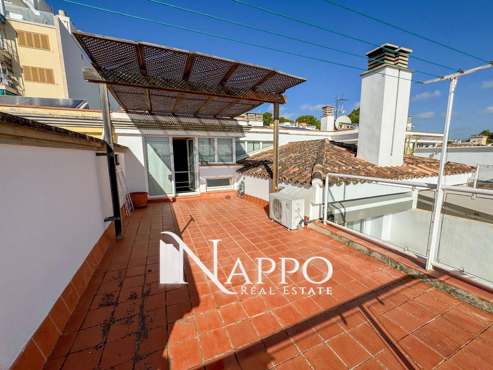 5 soveværelse Byhus til salg i Palma de Mallorca med swimmingpool garage - € 2.195.000 (Ref: 8591868)