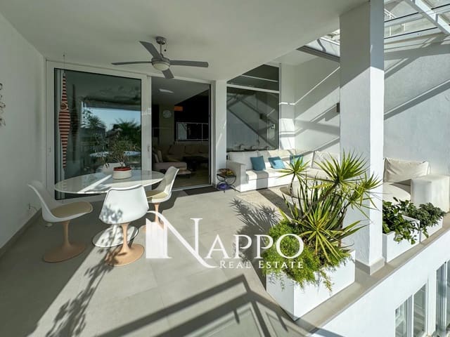 5 sypialnia Dom na sprzedaż w El Terreno, Palma de Mallorca z basenem garażem - 2 195 000 € (Ref: 8591868)