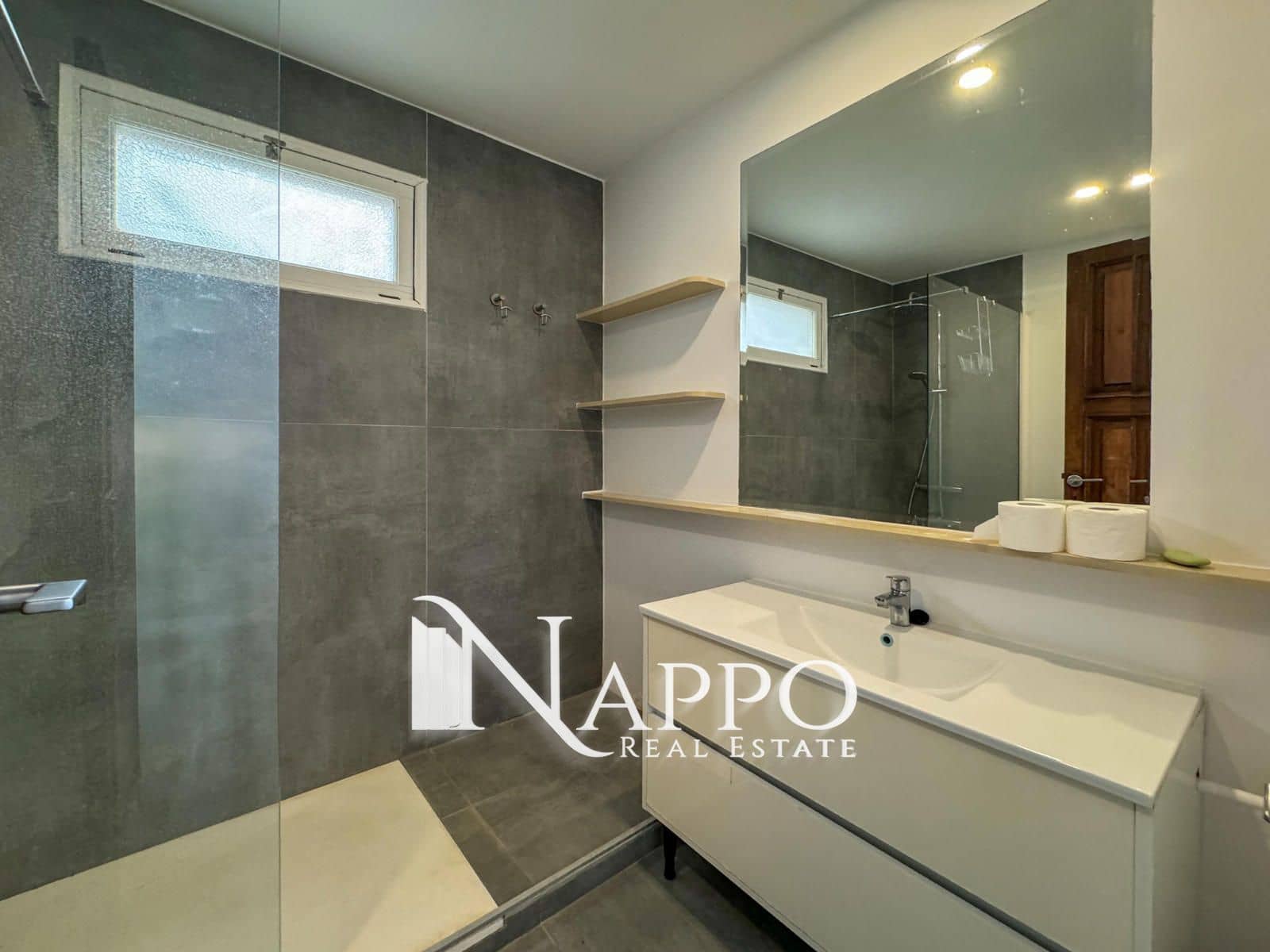 Penthouse de 3 chambres à louer à Palma de Mallorca avec garage - 2 500 € (Ref: 8604941)